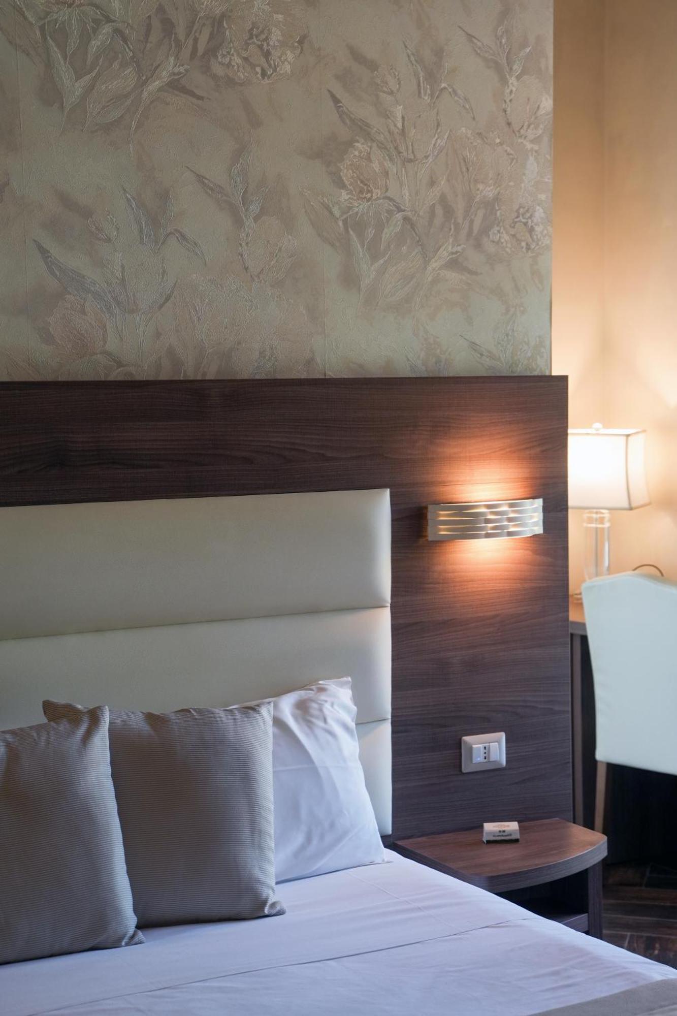 Villa Pallotta Luxury B&B 切里尼奥拉 外观 照片