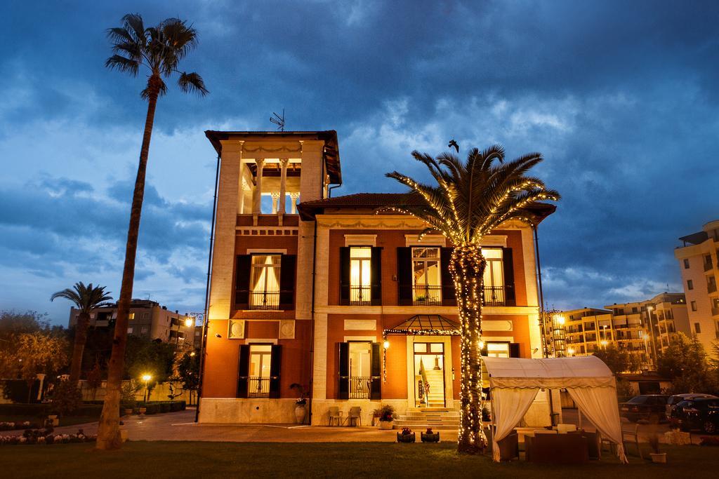 Villa Pallotta Luxury B&B 切里尼奥拉 外观 照片